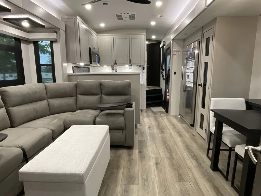 2026 Jayco North Point 395DSDB, Photos photo 5