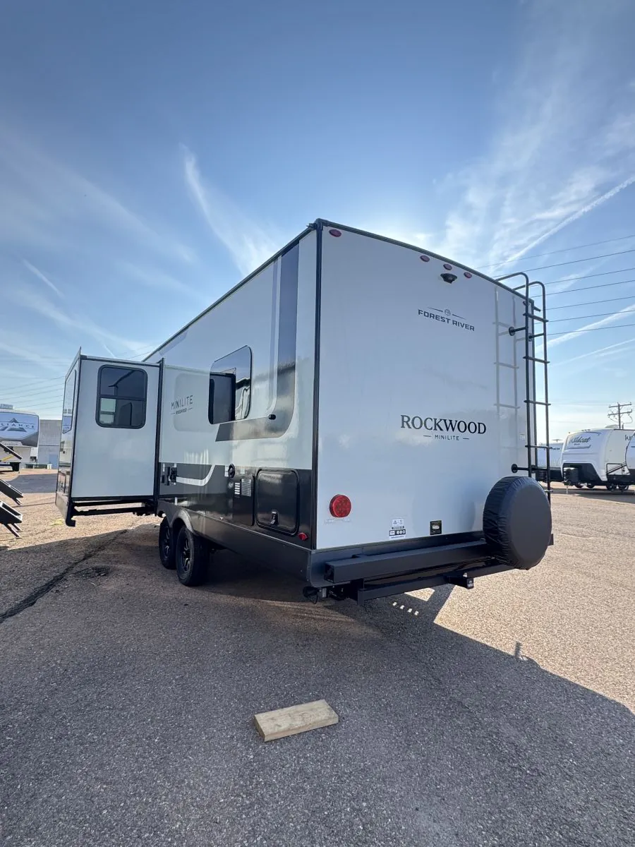 2026 Forest River Rockwood Mini Lite 2506FK - Photo 3