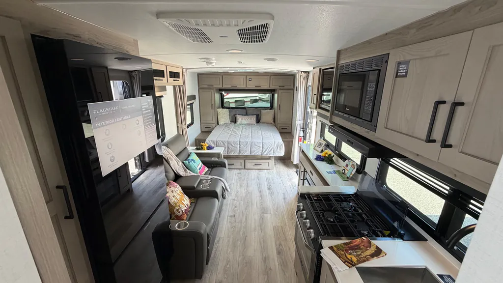 2026 Forest River Flagstaff Micro Lite 25FBT, Photos photo 5