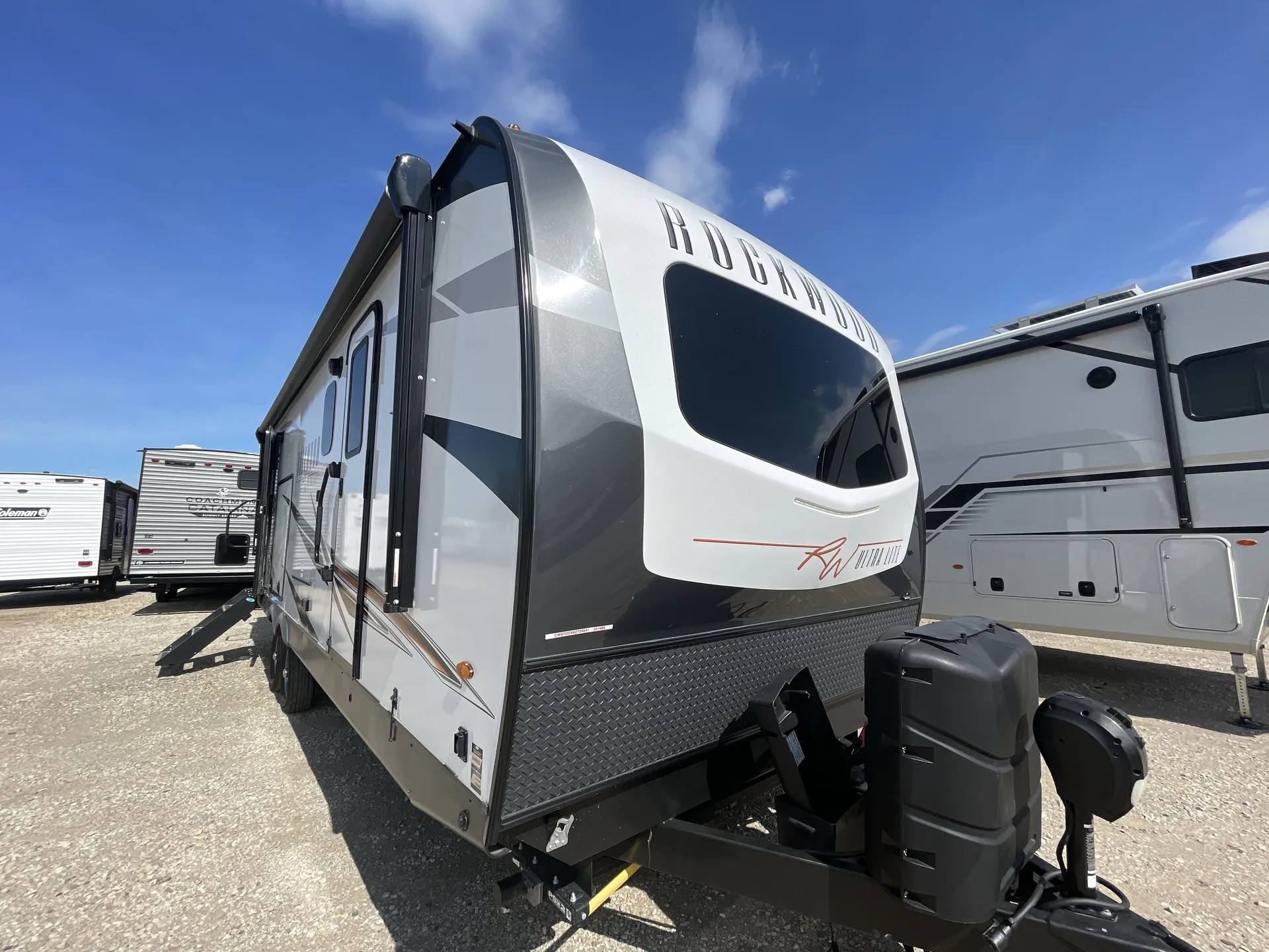 2021 Forest River Rockwood Ultra Lite 2614BS - Photo 2