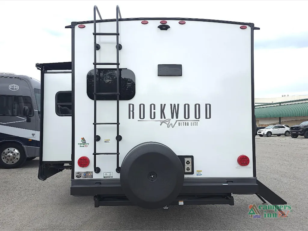 2025 Forest River Rockwood Ultra Lite 2614BS, Photos photo 9