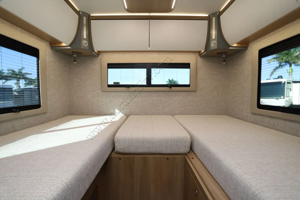 2026 Tiffin Wayfarer 25 XLW, Photos photo 5