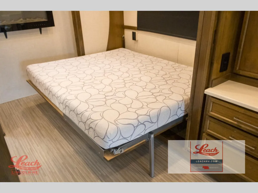 2018 Tiffin Wayfarer 24 FW, Photos photo 18