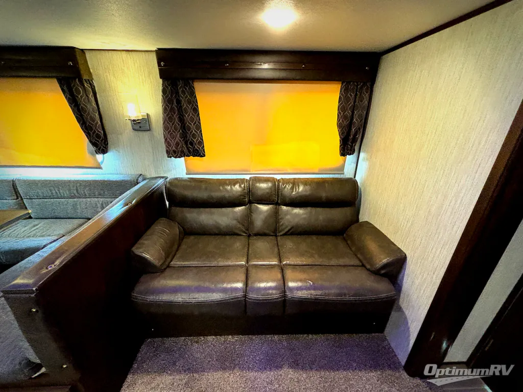 2019 Forest River Cherokee Alpha Wolf 26DBH-L, Photos photo 10