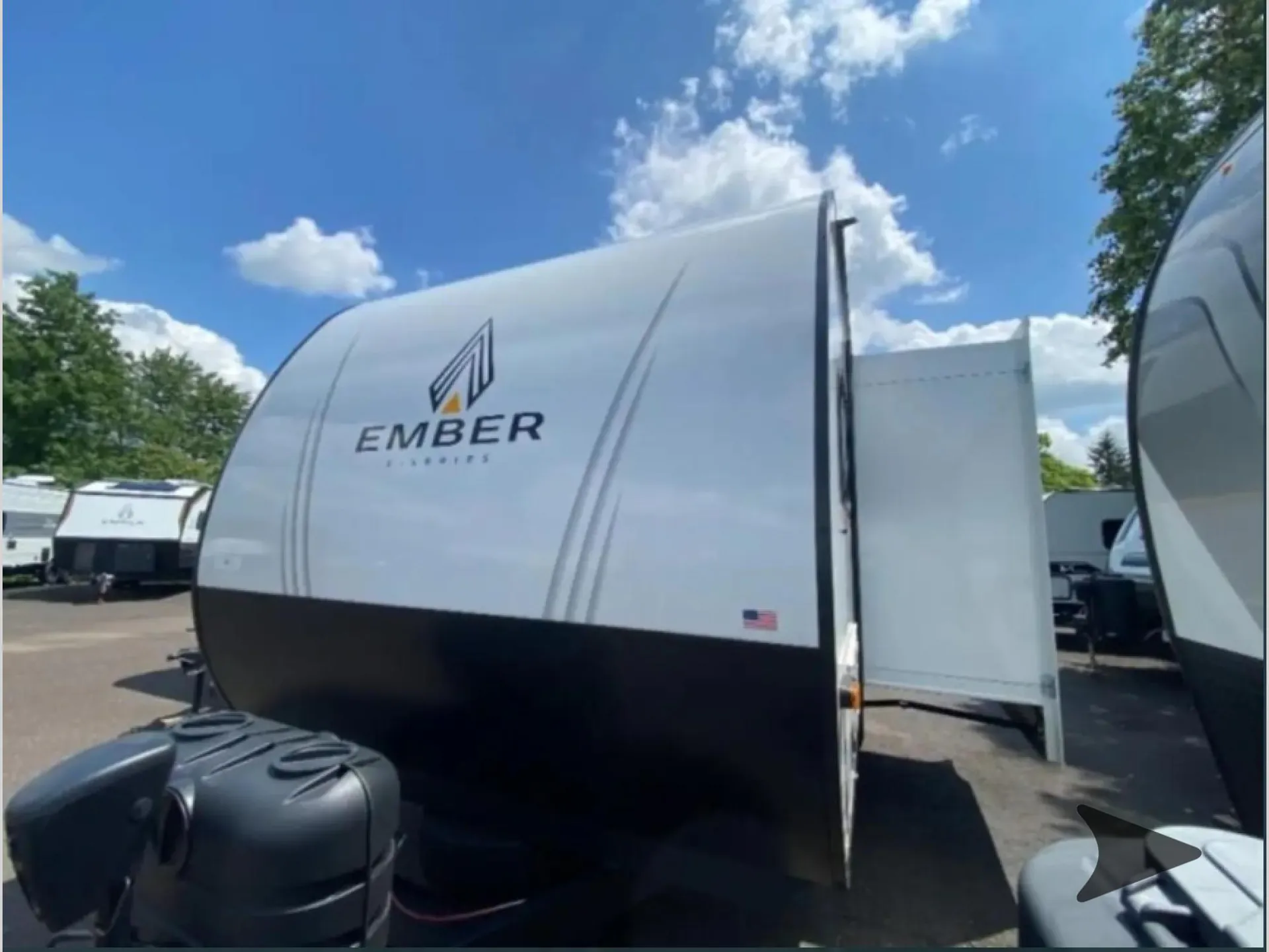 2026 Ember RV E-Series 19ETS - Photo 4