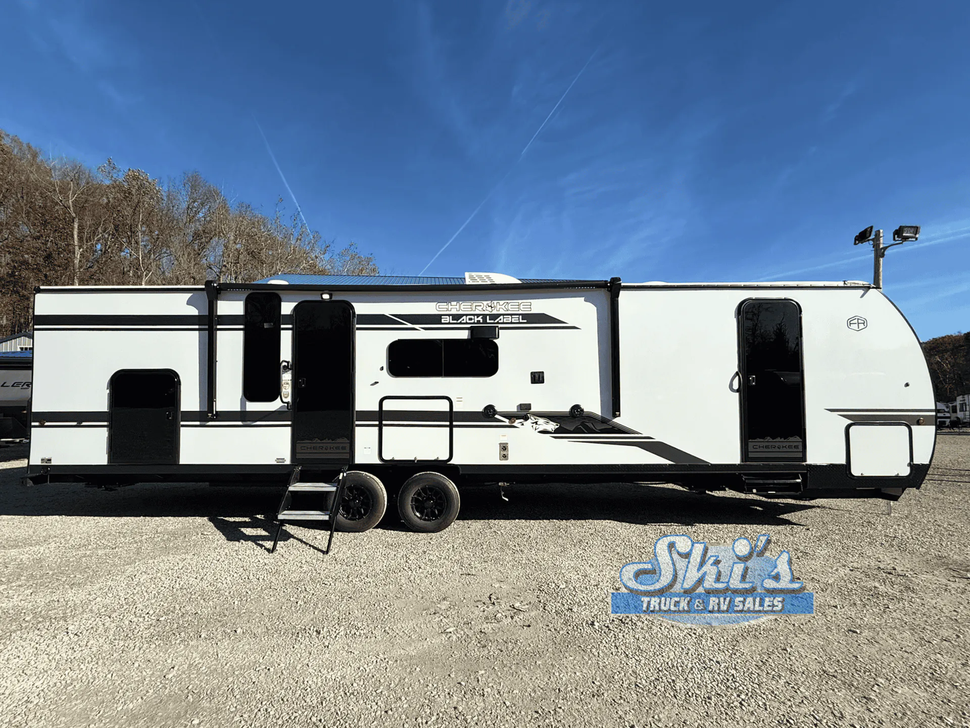 2026 Forest River Cherokee Grey Wolf Black Label 29NMBL - Photo 3