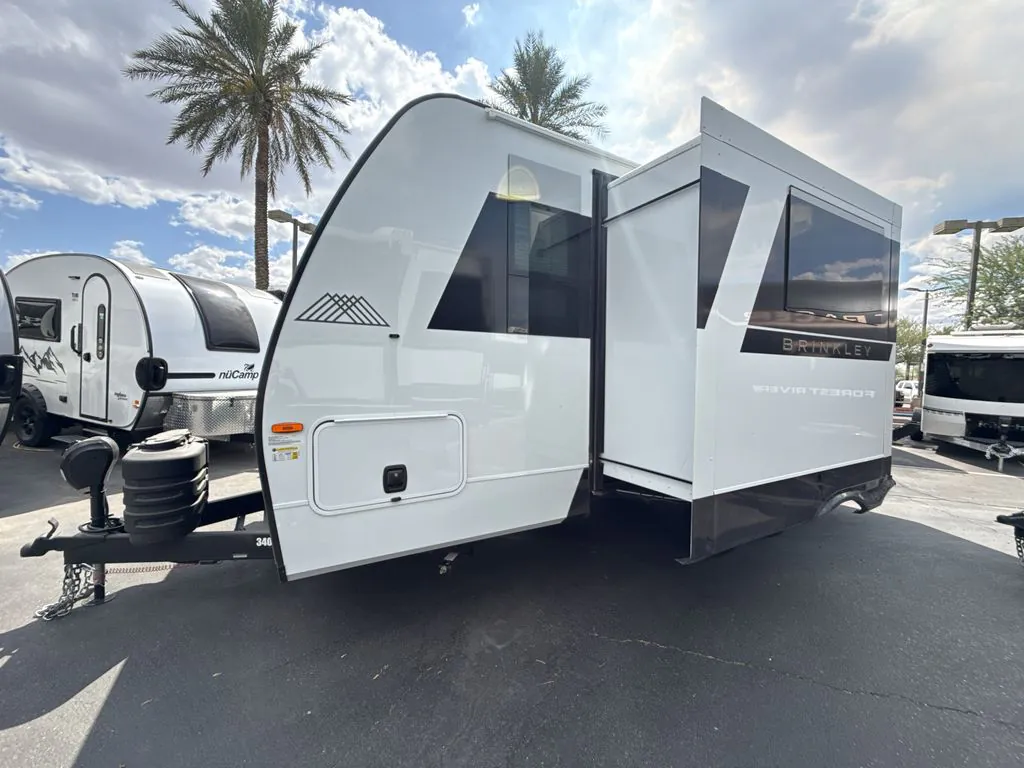 2026 Brinkley Model Ix 20X, Photos photo 3