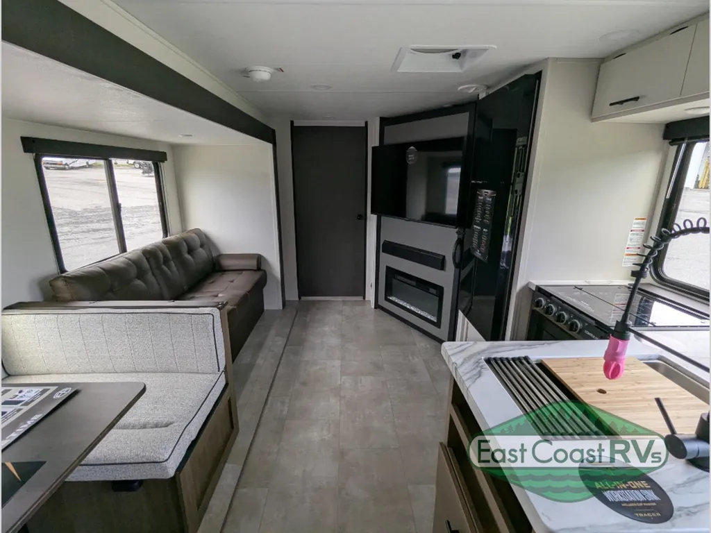 2027 Forest River Tracer 275BH, Photos photo 12