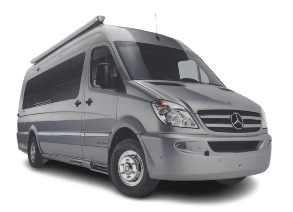 Interstate Lounge DUAL WARDROBE exterior