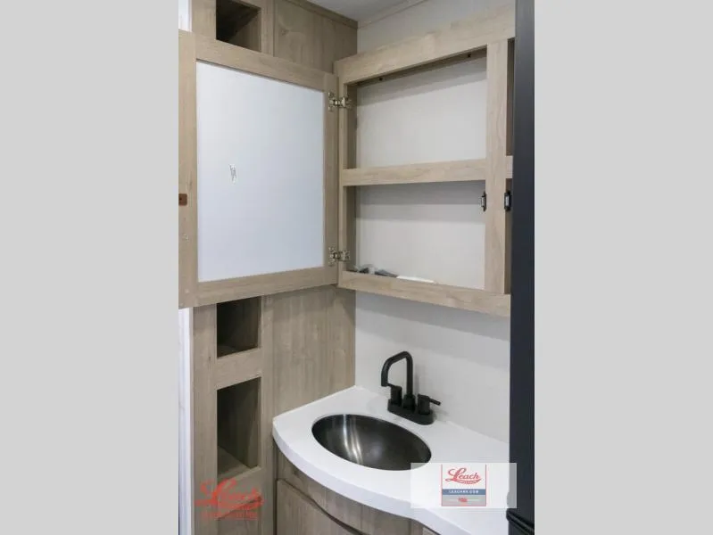 2026 Grand Design Imagine 2970RL - Photo 3
