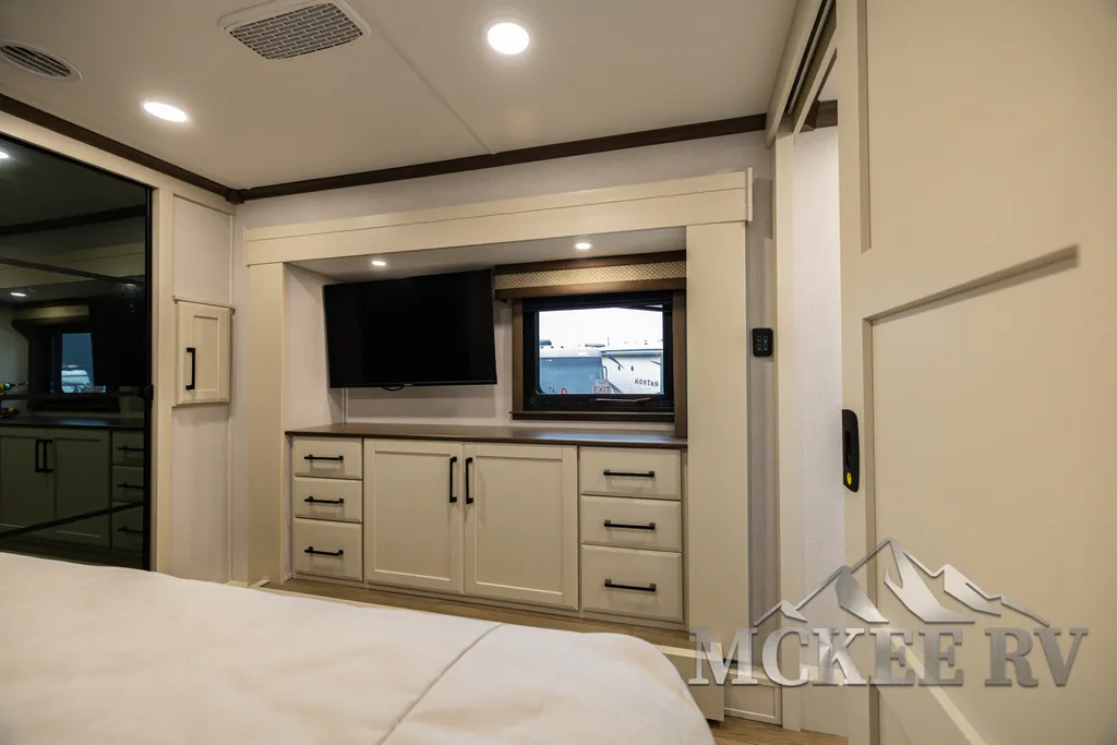2026 Forest River RiverStone 420RE, Photos photo 37