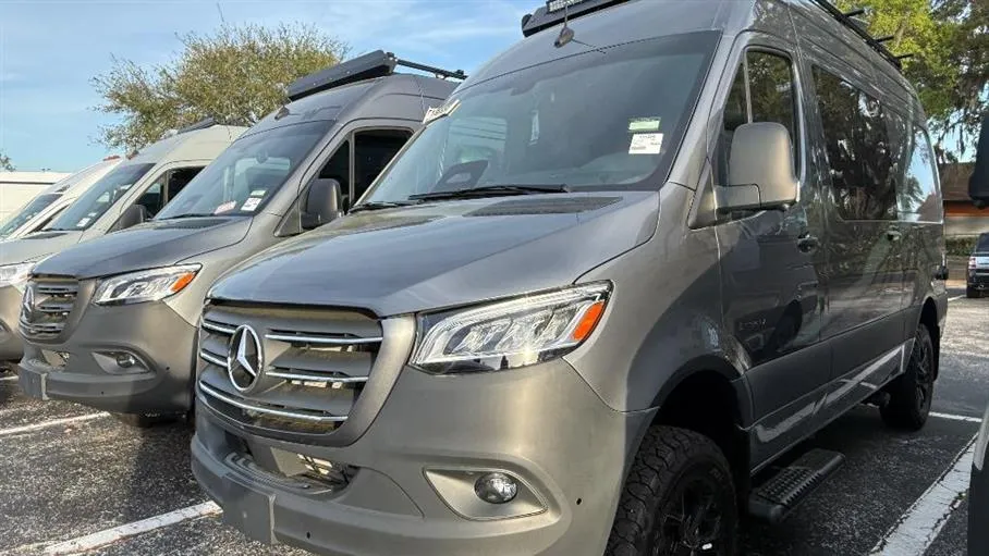 2026 Entegra Coach Launch 19A - Photo 4
