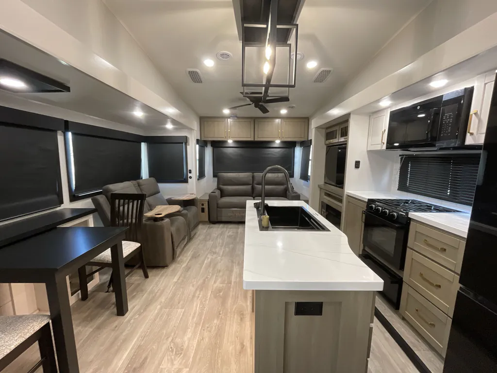 2026 Jayco Eagle 321RSTS, Photos photo 7