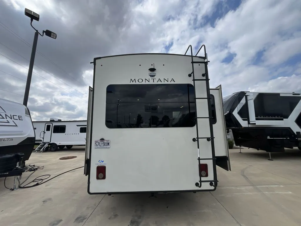 2022 Keystone Montana 3231CK, Photos photo 5