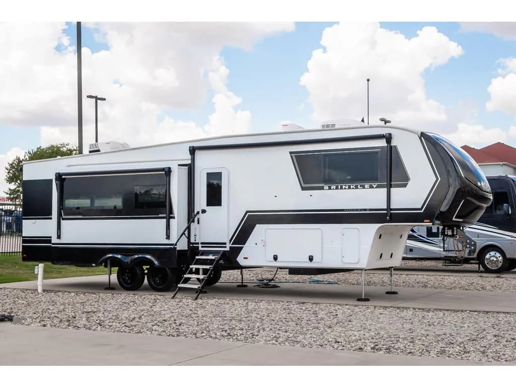 2025 Brinkley Model Z 3400 dealer photo 1 from Blue Compass RV