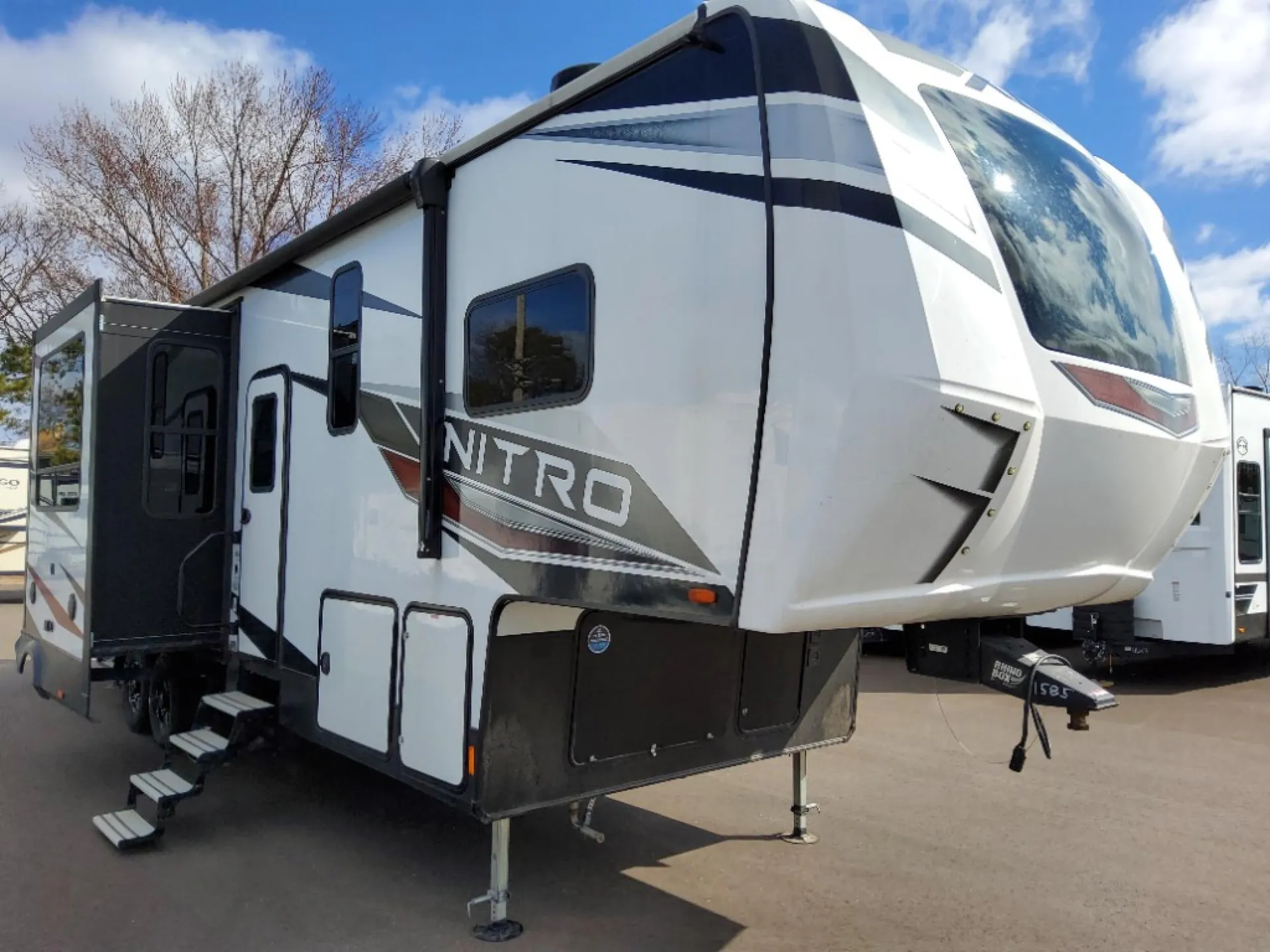 2023 Forest River XLR Nitro 321 - Photo 2