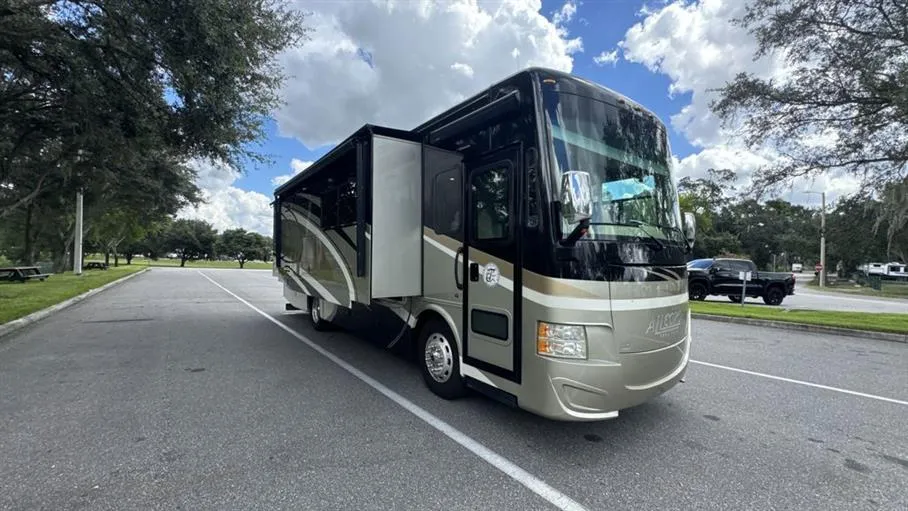 2015 Tiffin Allegro RED 33 AA - Photo 2