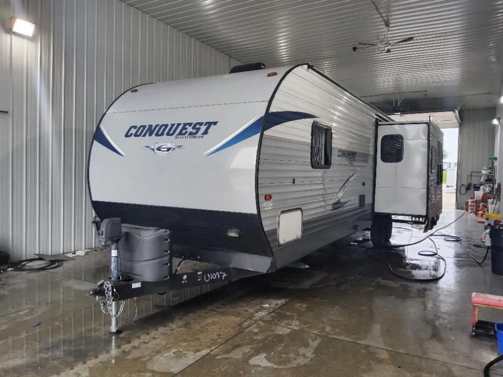 2018 Gulf Stream Conquest 295SBW, Photos photo 4