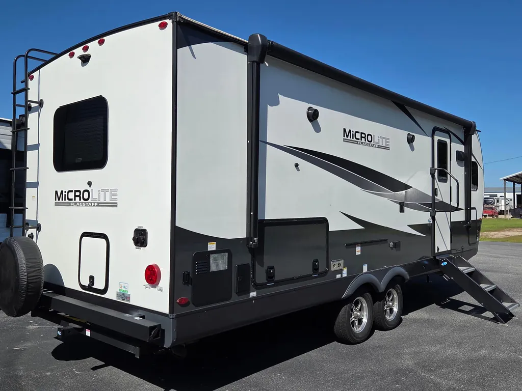 2024 Forest River Flagstaff Micro Lite 25FKS, Photos photo 2