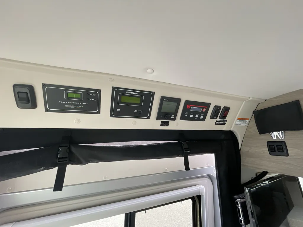 2022 Winnebago Travato 59KL, Photos photo 19