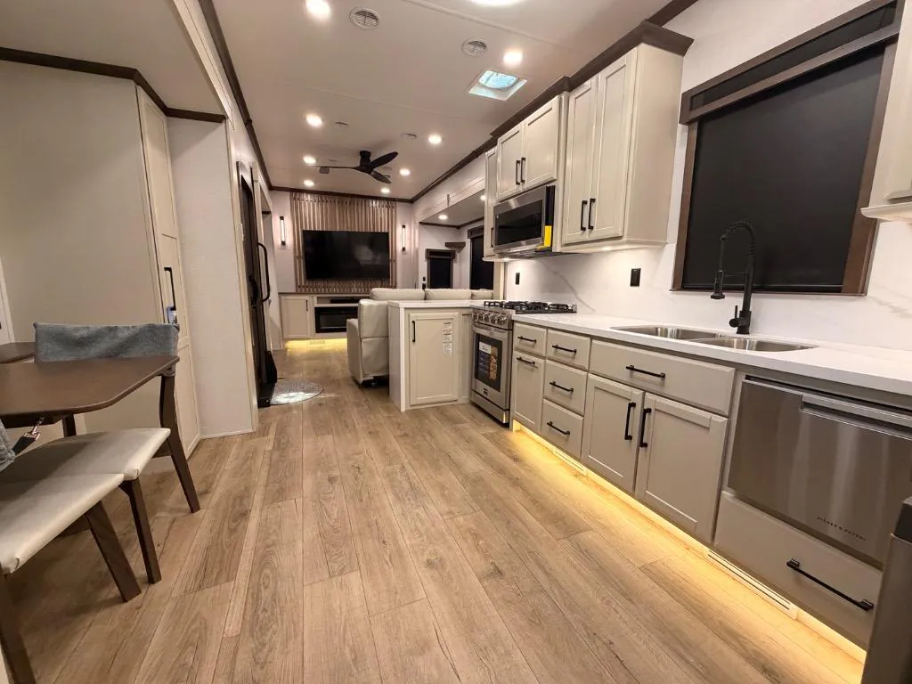2026 Forest River RiverStone 420RE, Photos photo 40