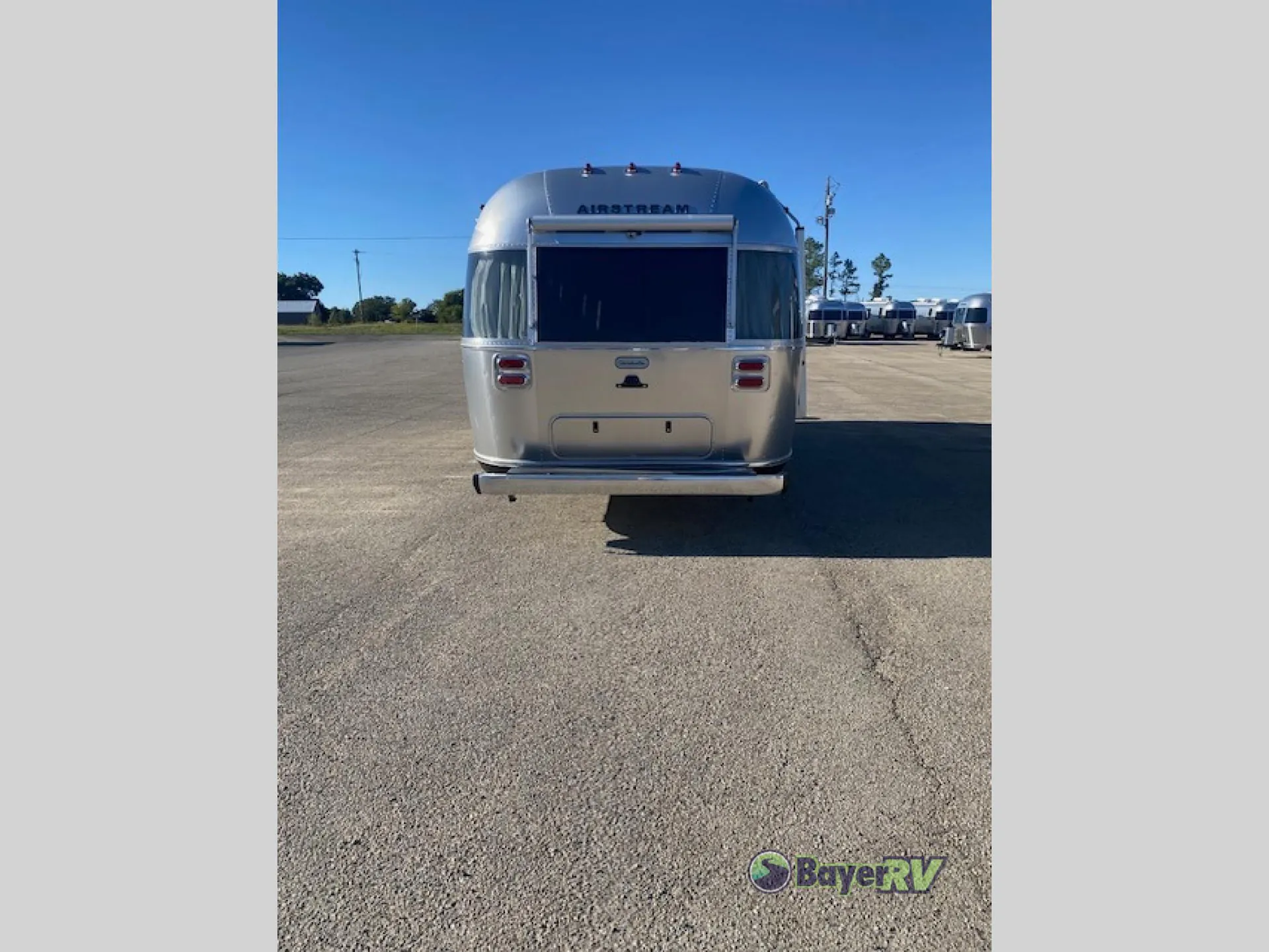 2026 Airstream Globetrotter 25FB Twin - Photo 3