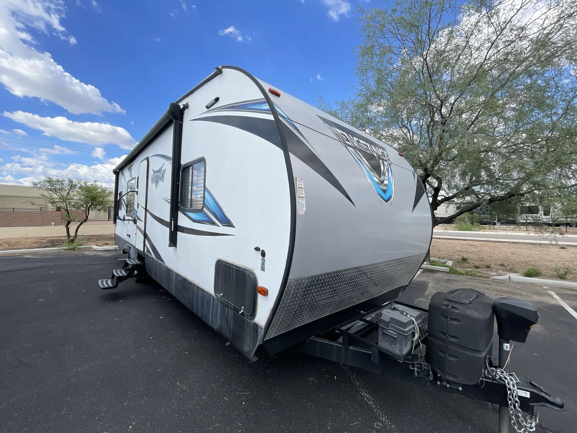 2017 Forest River Vengeance 28V - Photo 2