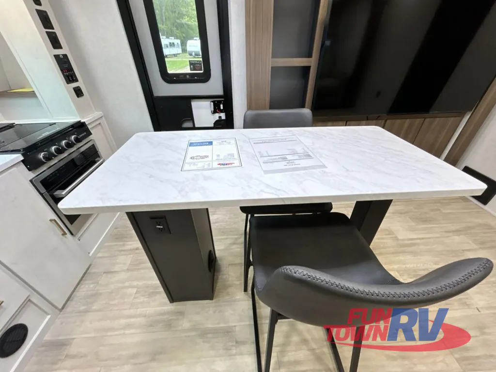 2026 Forest River Vibe Extreme Lite 2500FIK, Photos photo 14
