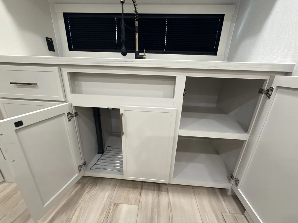 2026 Brinkley Model I 280, Photos photo 20