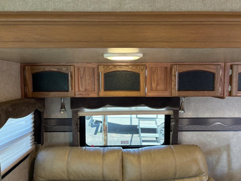 2015 Forest River Rockwood Ultra Lite 2904WS, Photos photo 14