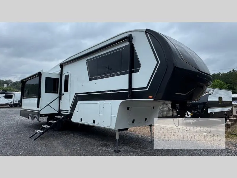 2026 Brinkley Model Z 3100 - Photo 3