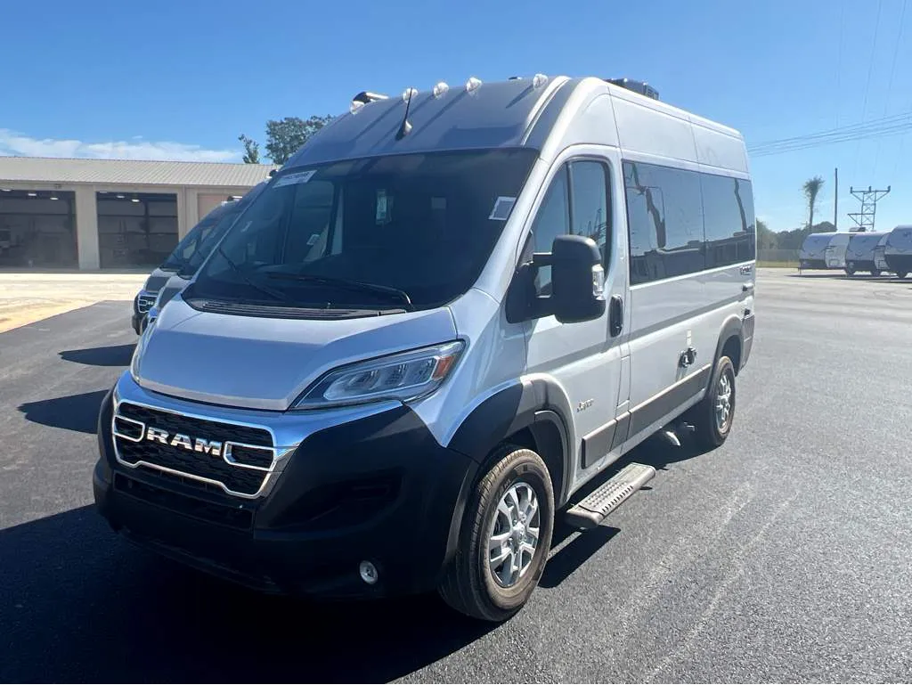 2026 Jayco Comet 18C - Photo 3