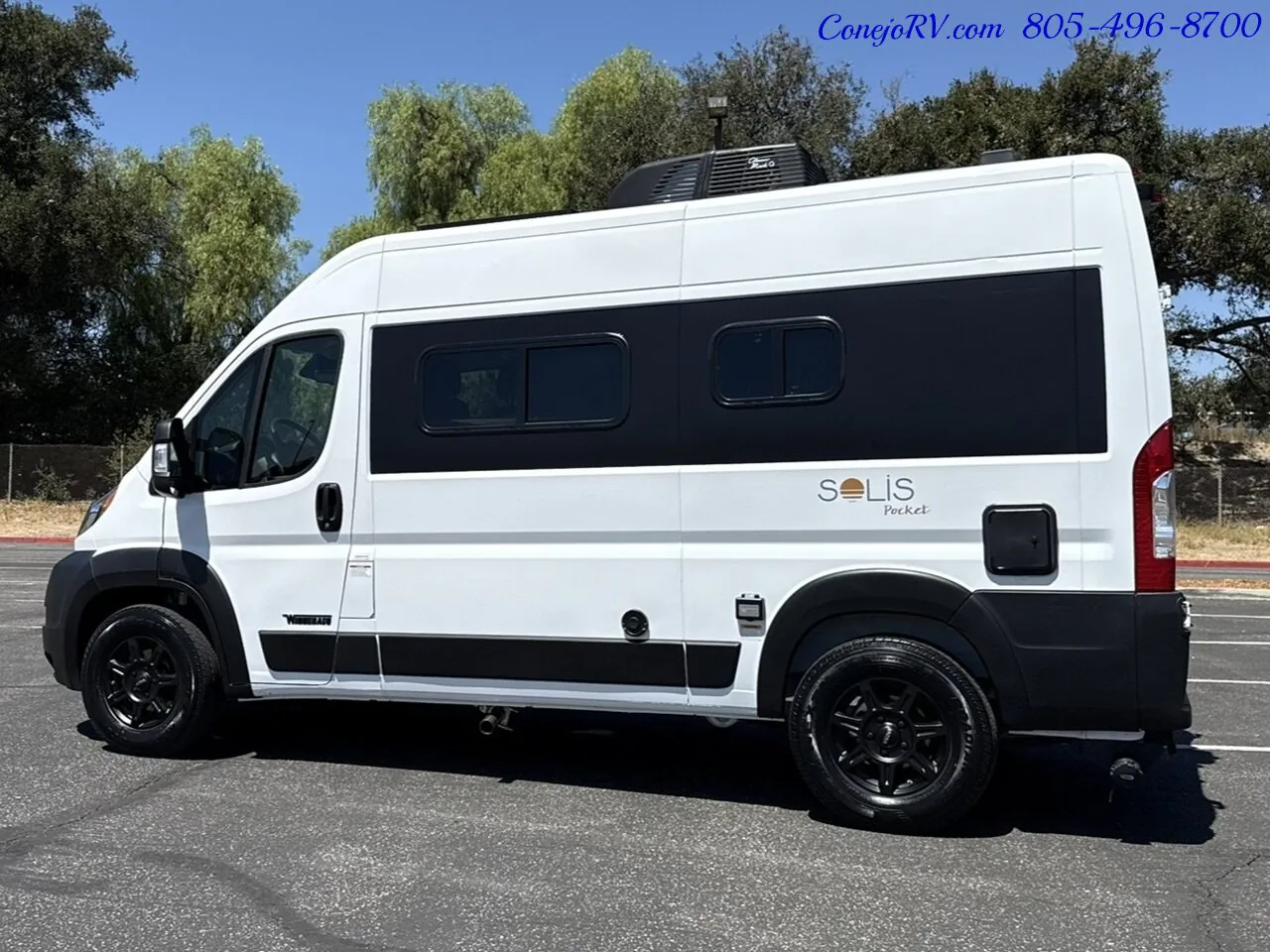 2024 Winnebago Solis Pocket 36B - Photo 3