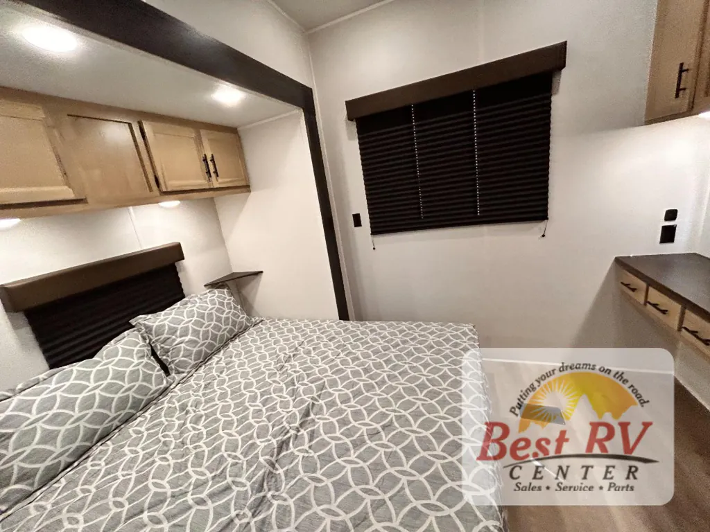 2027 Forest River Cherokee Timberwolf 39DC, Photos photo 45