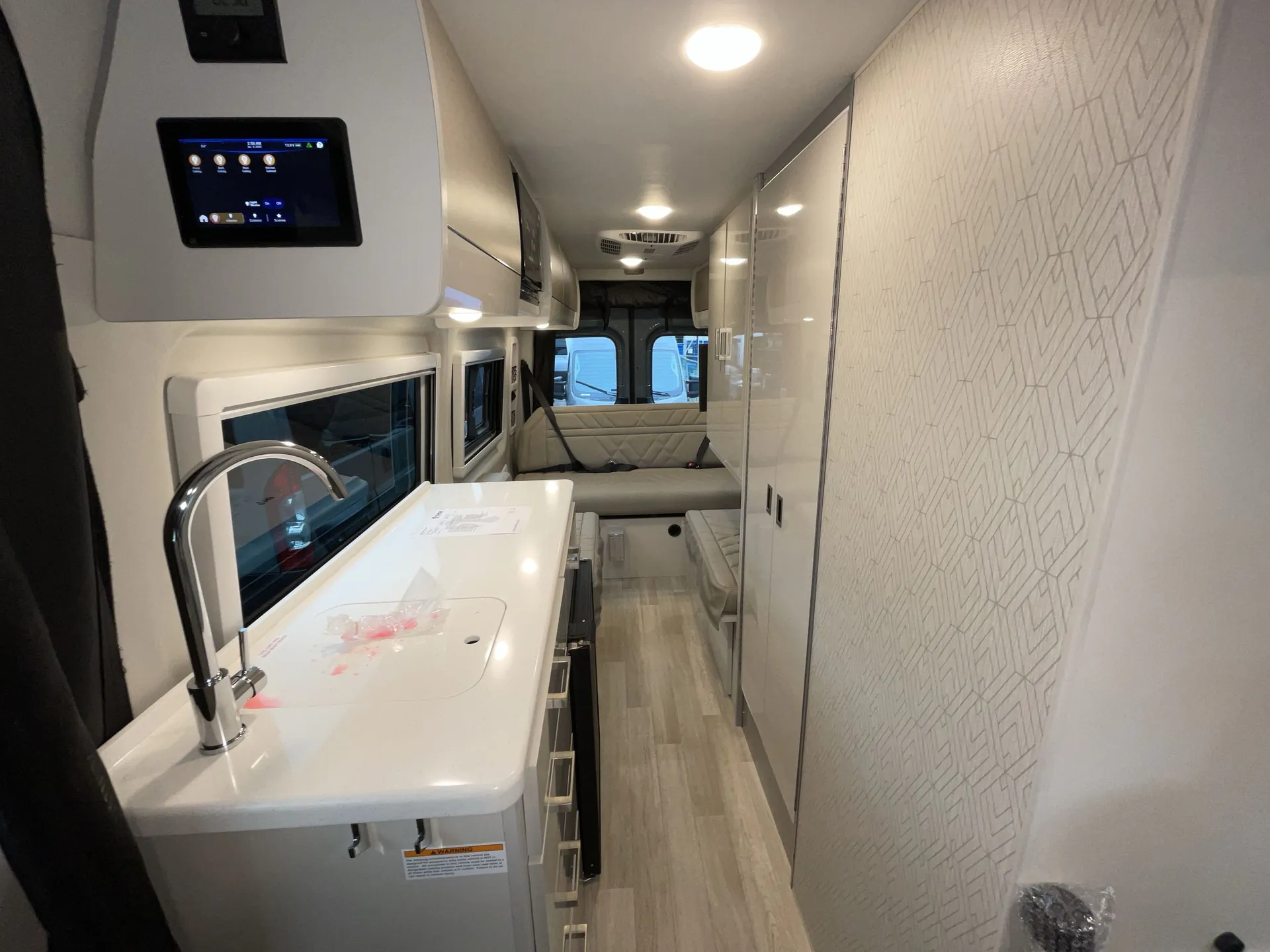 2026 Thor Motor Coach Tranquility 24C — living area main