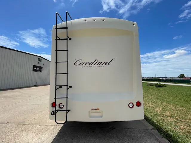 2016 Forest River RV Cardinal 3825FL — Photo 6