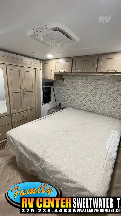 2026 Keystone Raptor 420, Photos photo 26