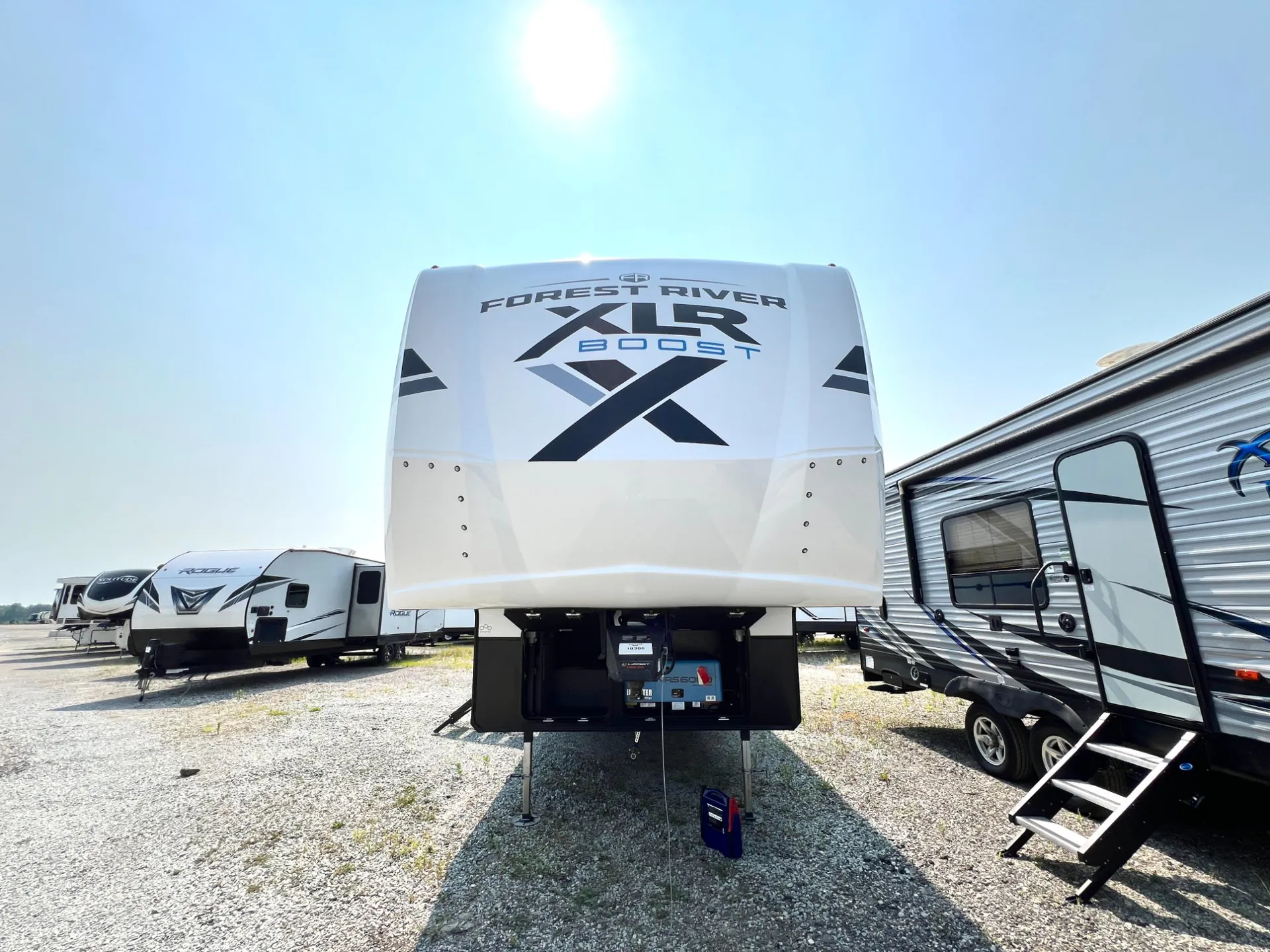 2025 Forest River XLR Boost 286B - Photo 3