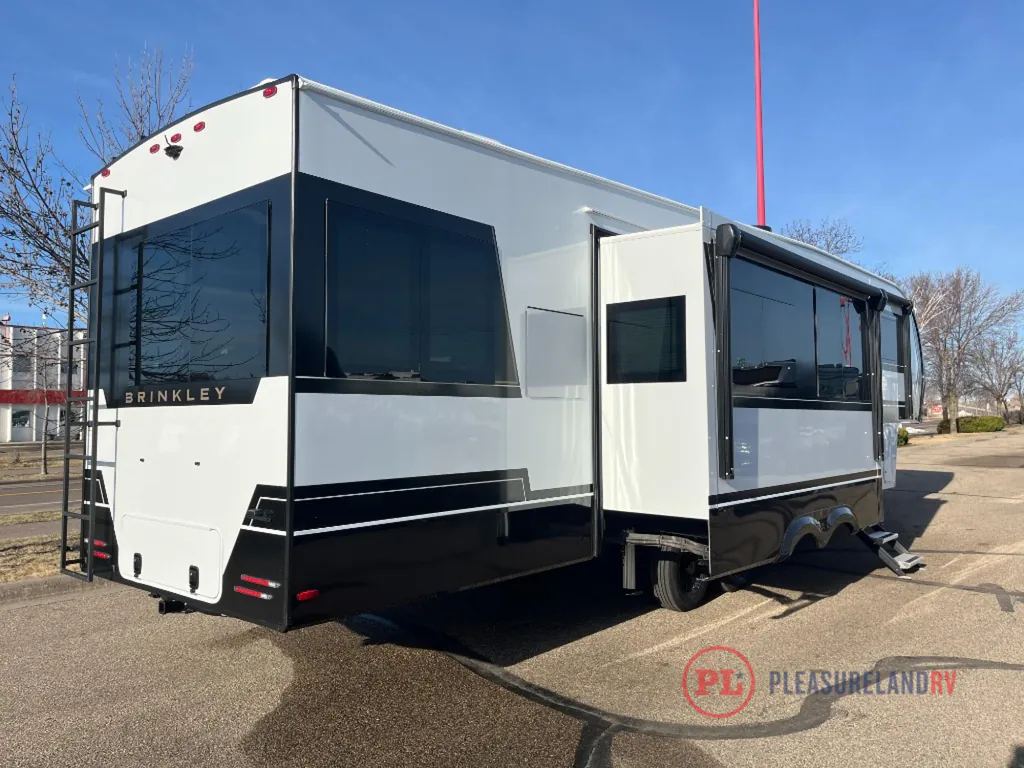 2026 Brinkley Model Z 3515, Photos photo 6