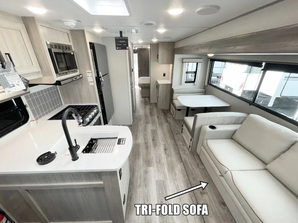 2027 Coachmen Catalina Legacy Edition 333DBDSCK, Photos photo 4