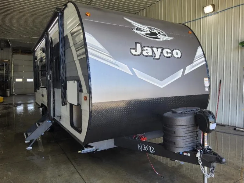 2027 Jayco Jay Flight SLX 210QB - Photo 2