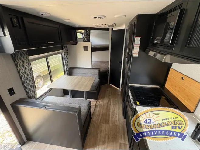 2022 Forest River Cherokee Grey Wolf 22MKSE - Photo 3