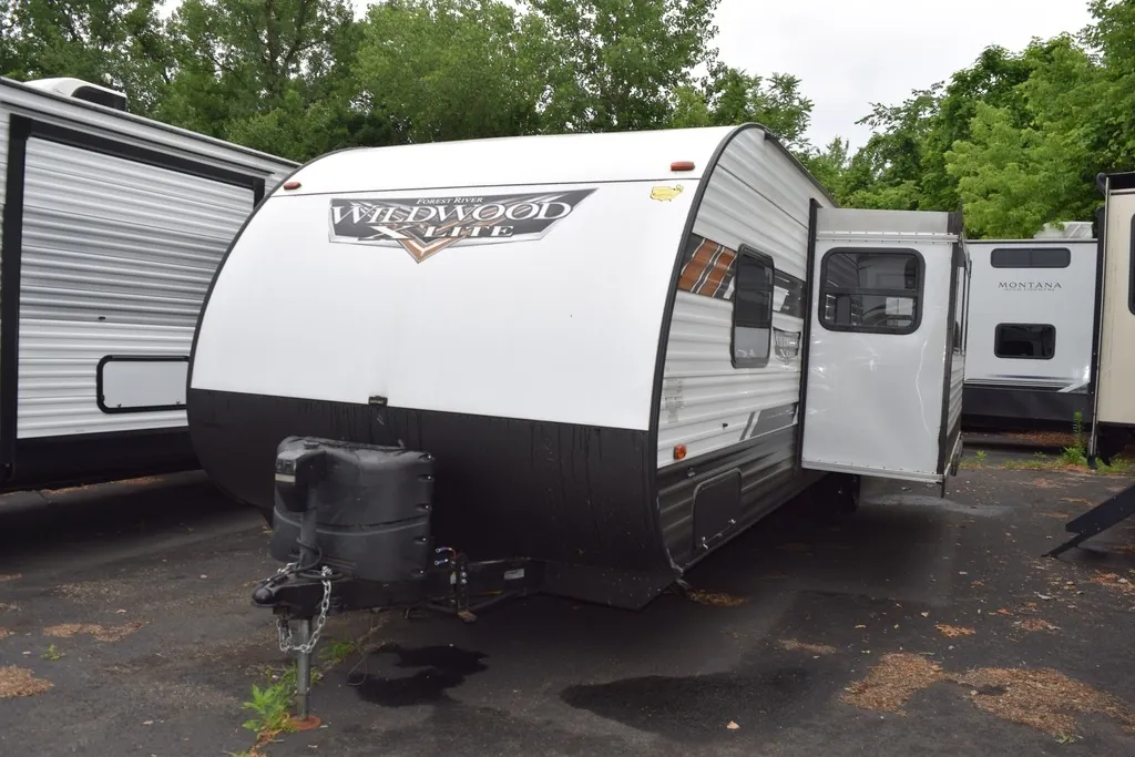 2021 Forest River Wildwood X-Lite 273QBXL - Photo 3