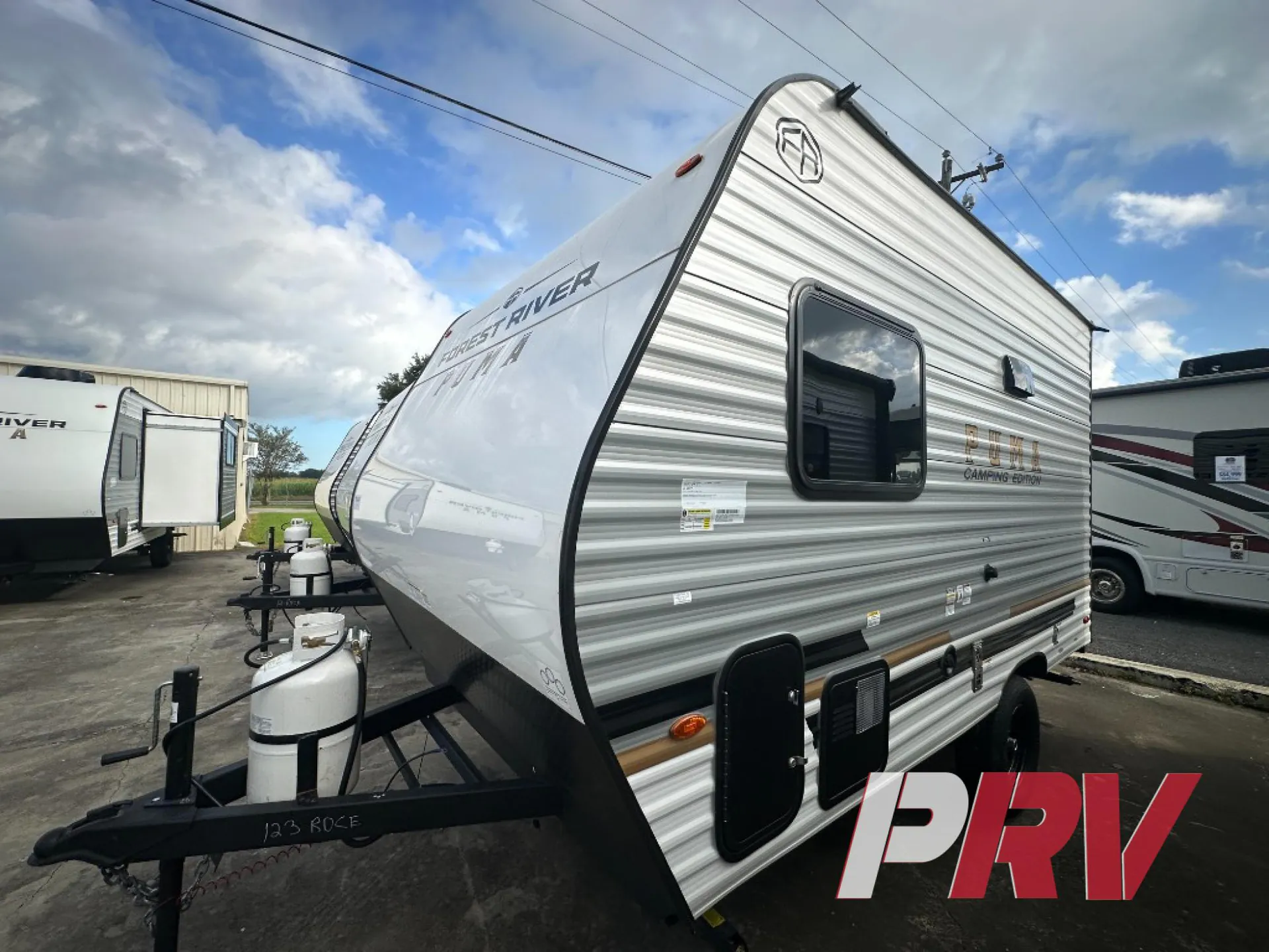 2025 Palomino Puma Camping Edition 123RDCE - Photo 4