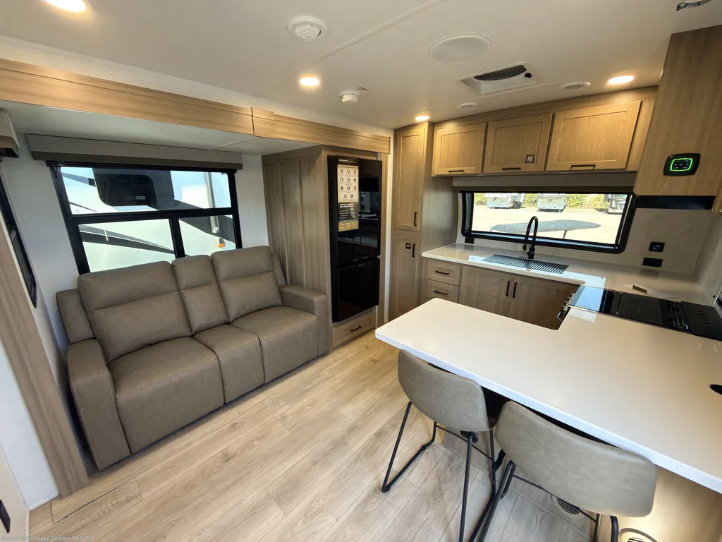 2027 Forest River Rockwood Ultra Lite 2623MBR, Photos photo 15