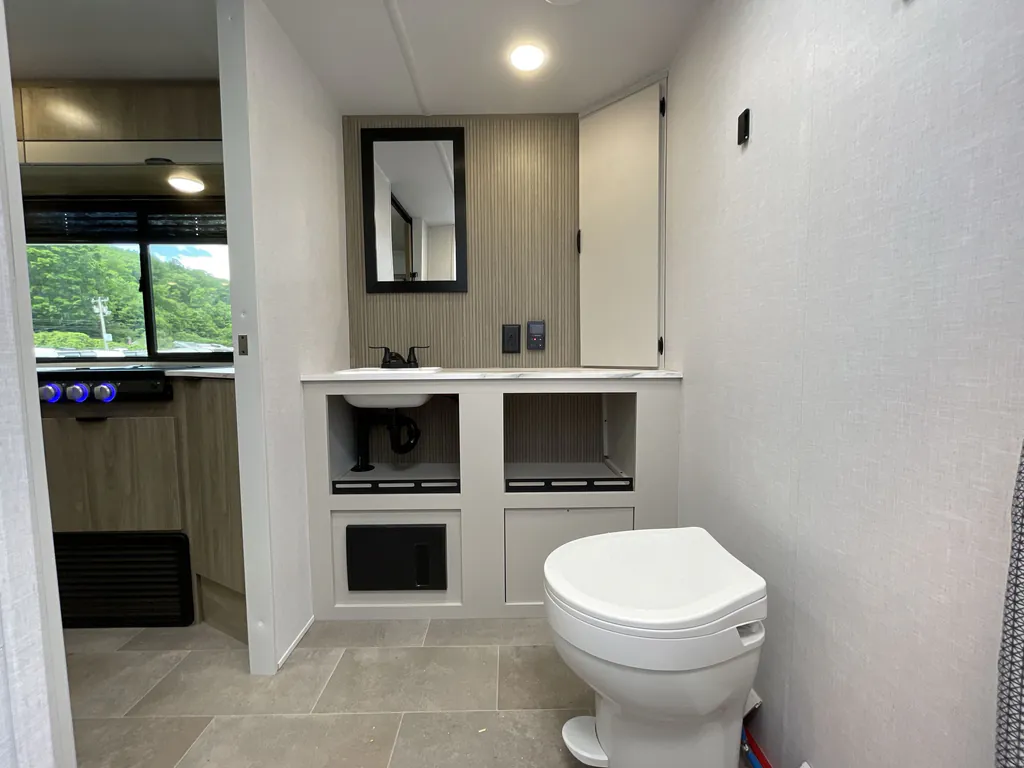 2026 Forest River Airelume 255, Photos photo 33