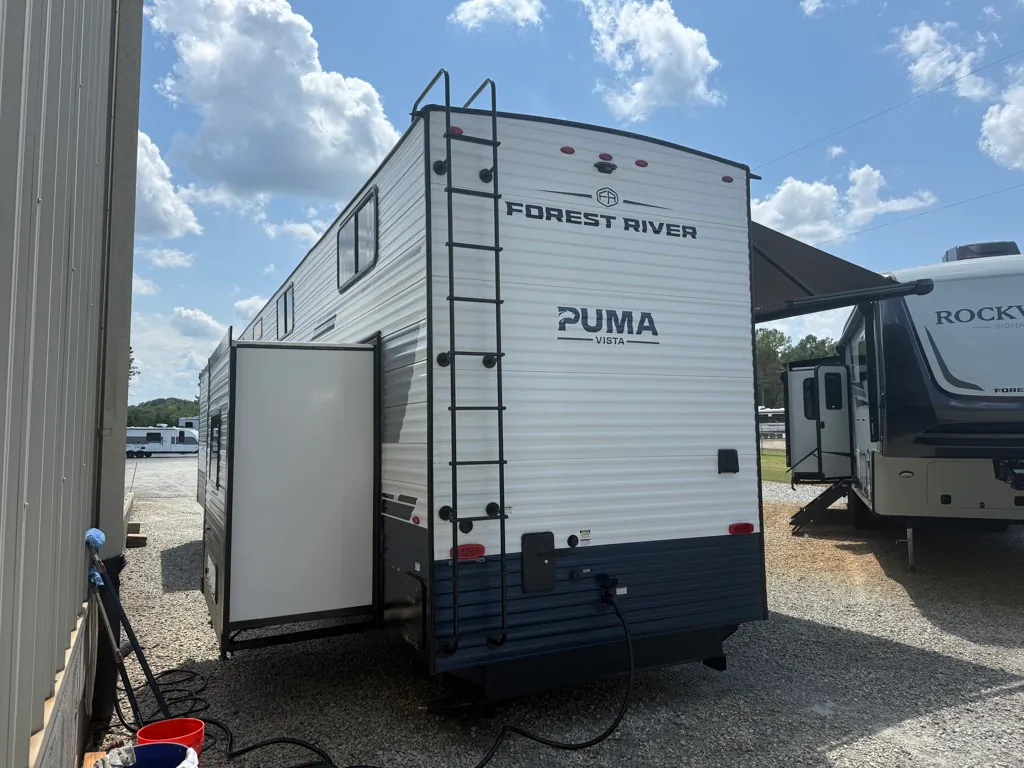 2026 Forest River Puma Vista 402LFT - Photo 4