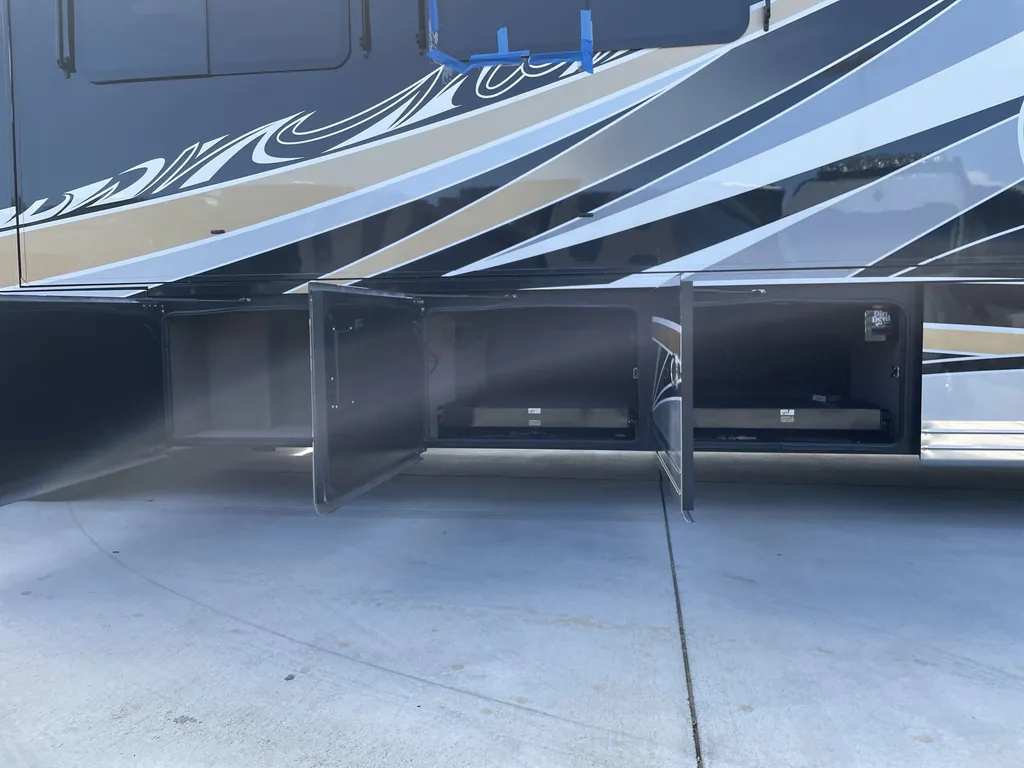2019 Entegra Coach Cornerstone 45B, Photos photo 6
