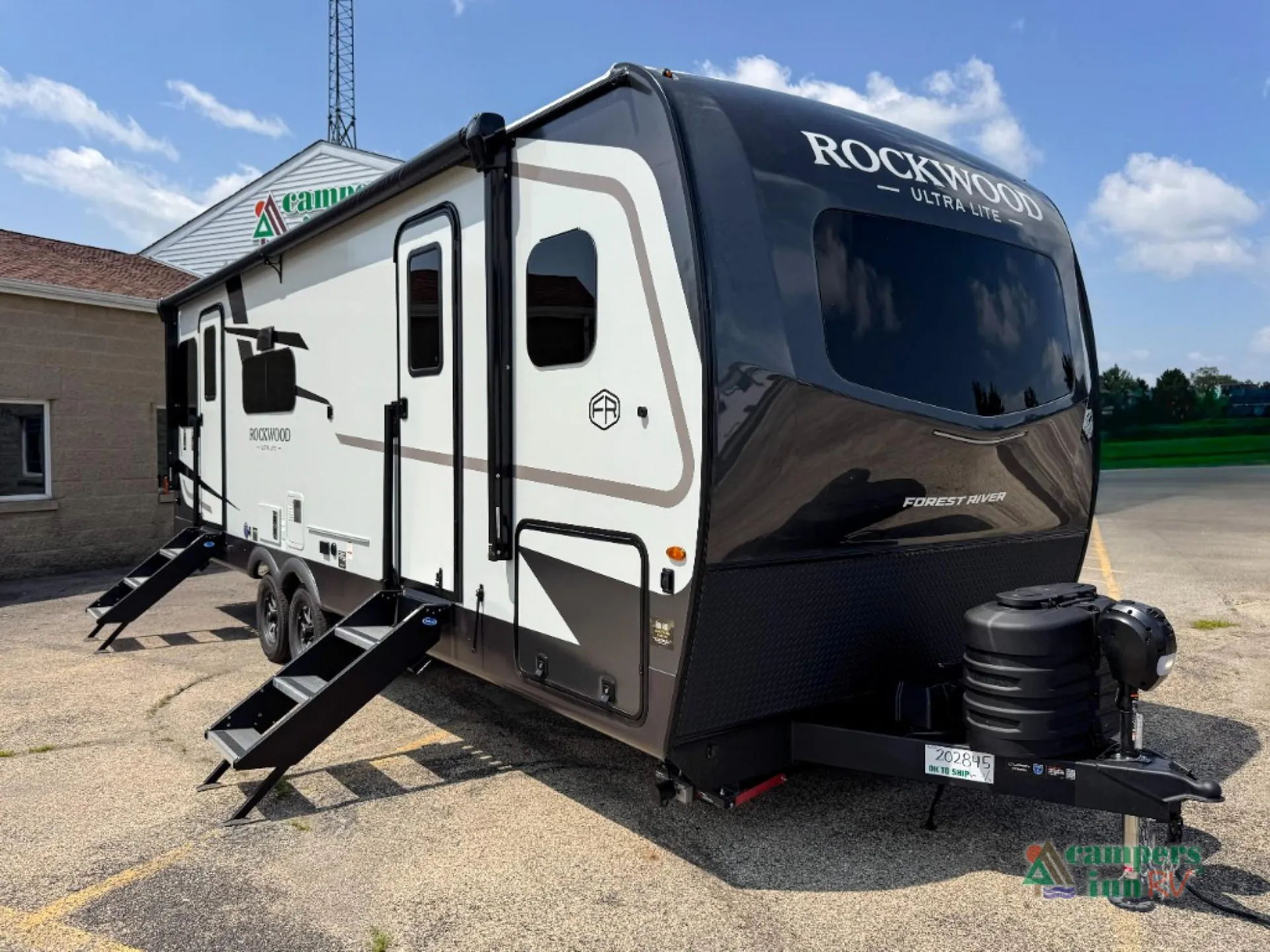 2027 Forest River Rockwood Ultra Lite 2618RD