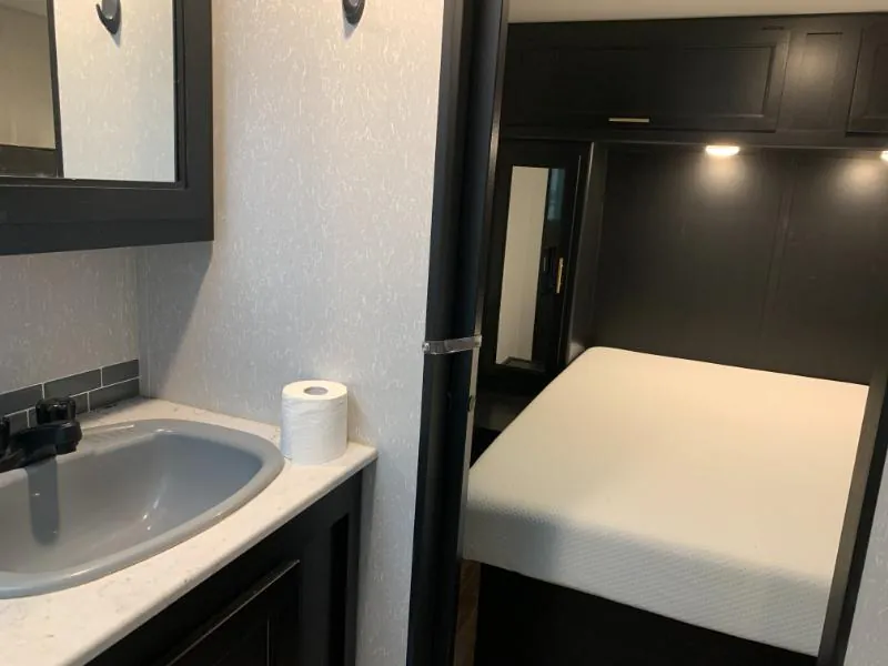 2021 Forest River Cherokee 274VFK, Photos photo 33